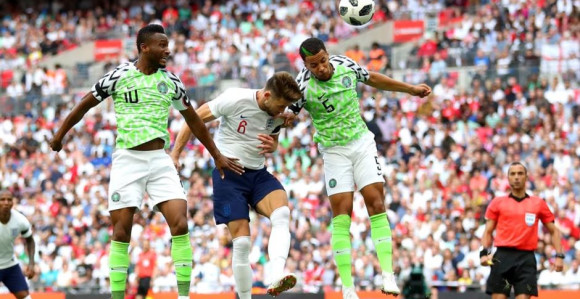 Neubjedljivi Englezi bolji od "retro" Nigerijaca!
