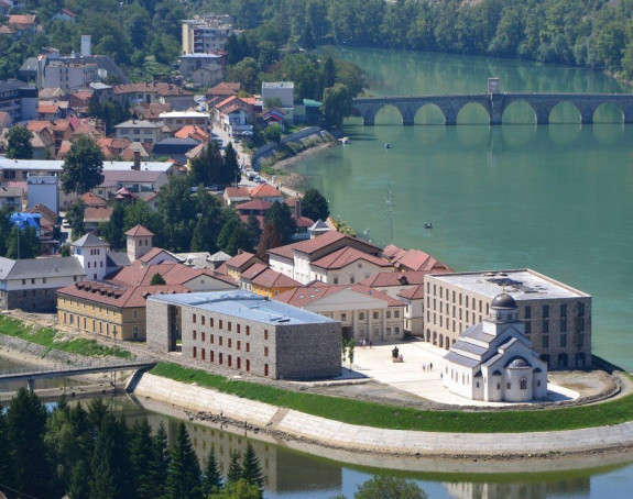 Milion iz budžeta mimo uredbe