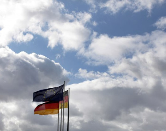 Гувернер Касела пронађен мртав