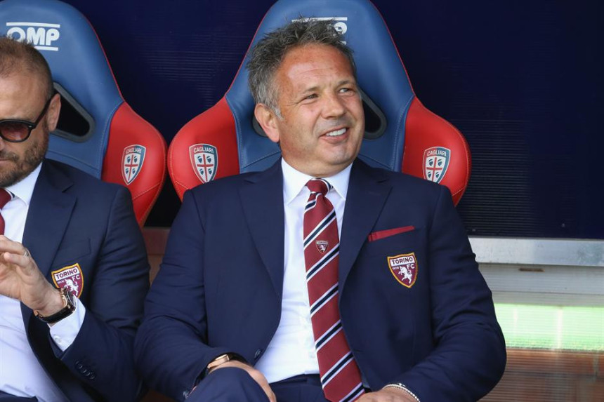 Miha odbio Engleze i Kineze!