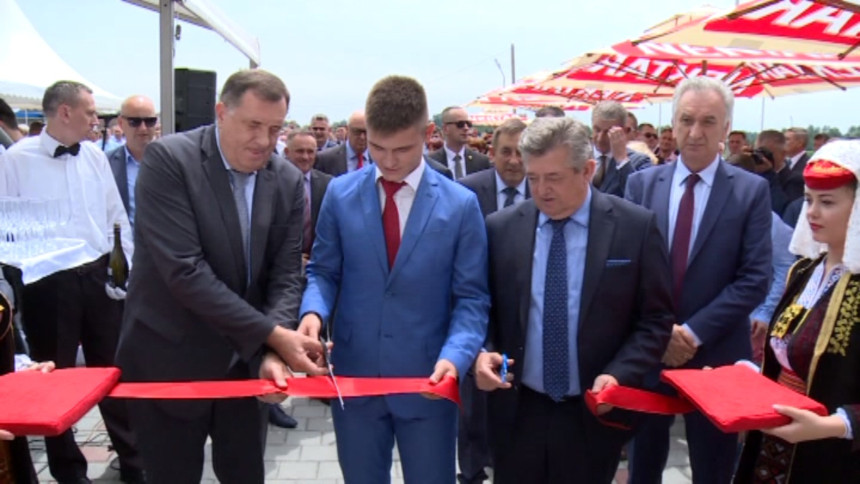 Vršani: I Dodik na otvaranju klanice