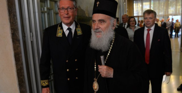 Nije vrijeme za papinu posjetu
