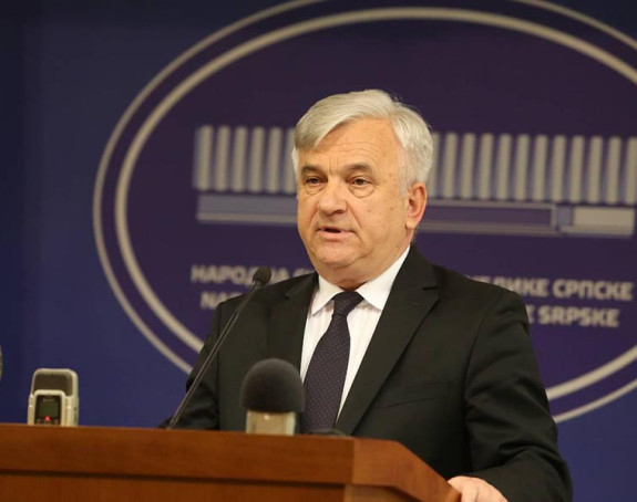 Чубриловић против Анкетног одбора