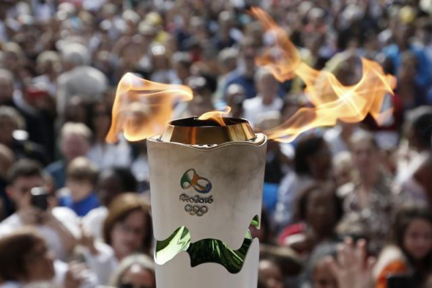 Олимпијски пламен коначно у Рију!
