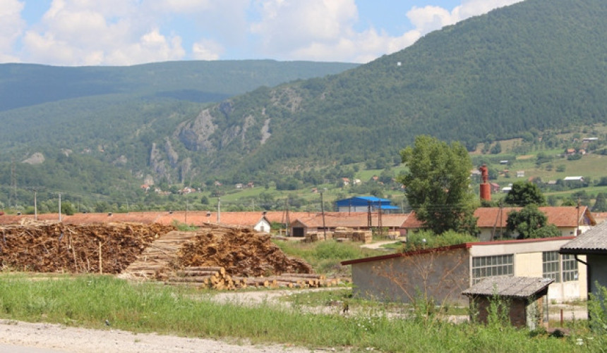 Poslanik iz Rogatice prodao tuđe parcele