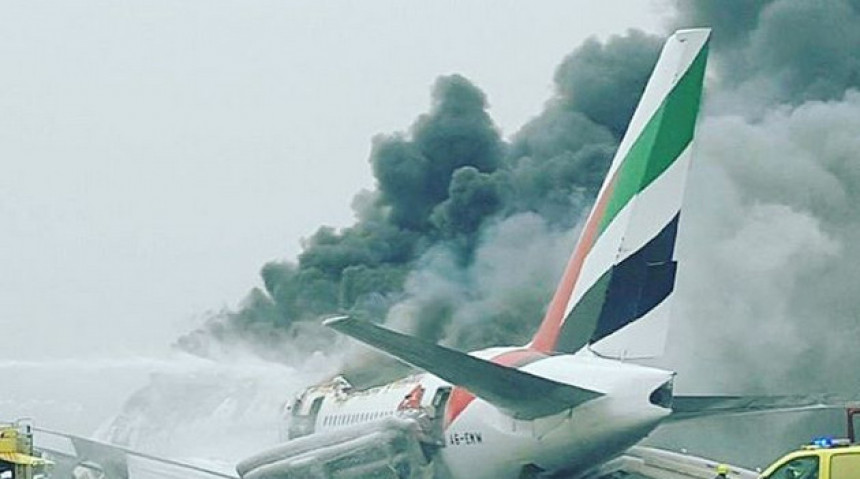 Срушио се авион: Сви путници преживјели!