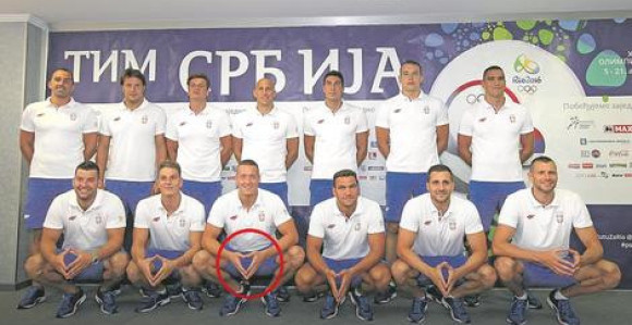 Vaterpolisti Srbije na šmekerski način traže pažnju! Šta poručuju "delfini"?!
