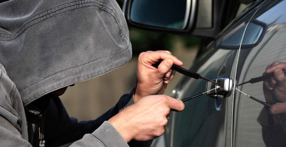 Porukom štiti vozilo od krađe