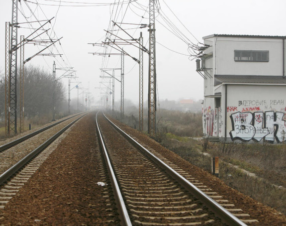 Žena se bacila pod voz u Nišu