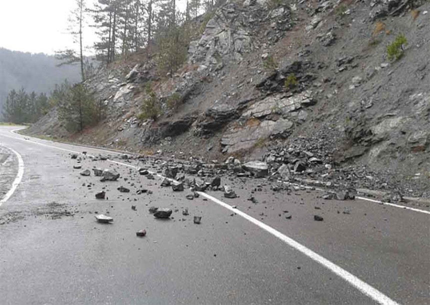 Vozači oprez: Učestali odroni