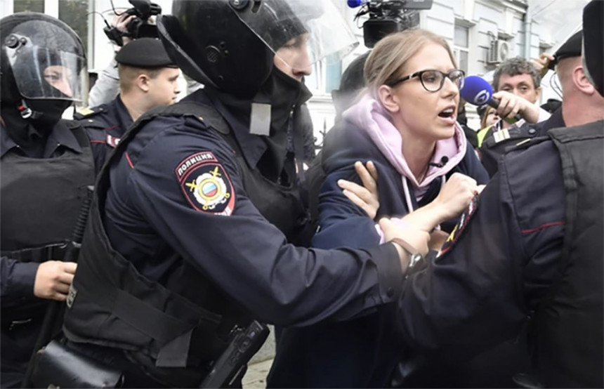 Протест у Русији: Масовна хапшења 