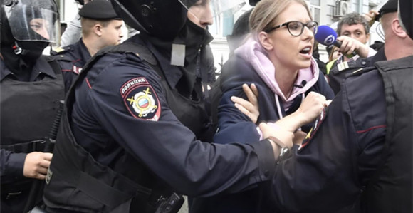 Протест у Русији: Масовна хапшења 