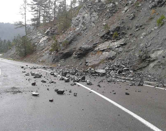 Vozači oprez: Učestali odroni 