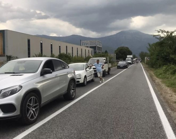 Povratnici: Ne damo djedovinu 