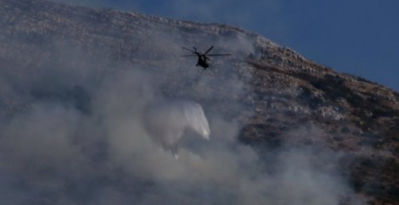 Požar na Leotaru i dalje van kontrole