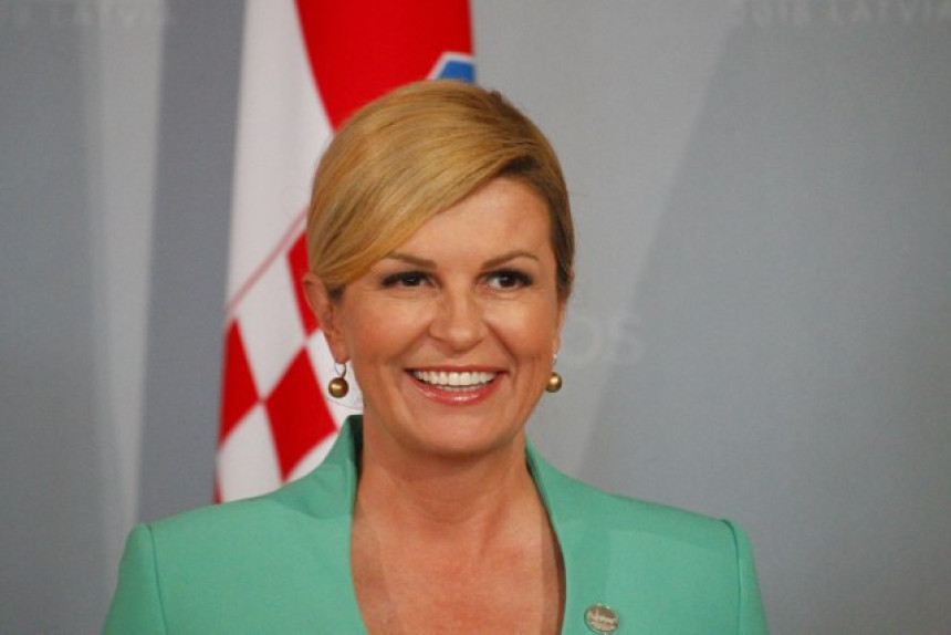 Hrvatski mediji: Ko je prava, a ko "kriva" Kolinda