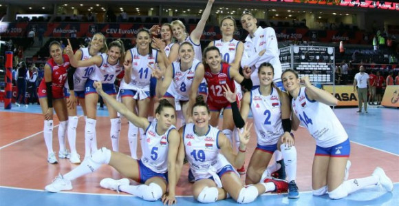 ЕП: Српкиње знају шта им је чинити са Бугаркама!