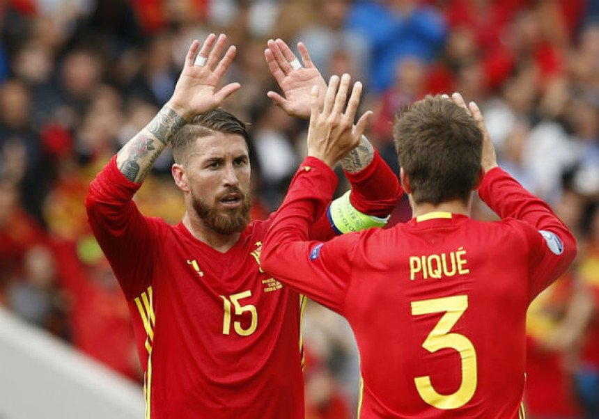 ''Raskinuli'' Ramos i Pike?!