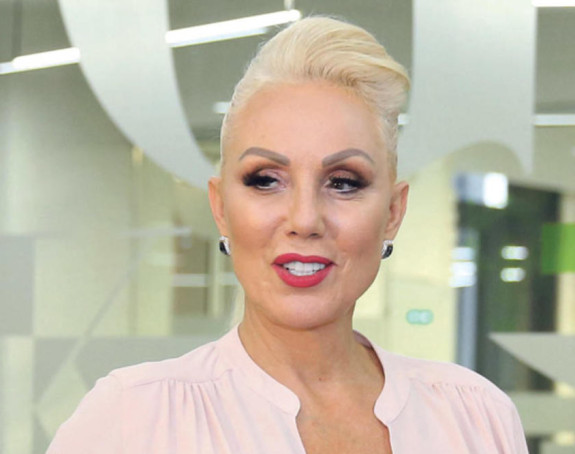 Pjevačici oduzeta vozačka dozvola