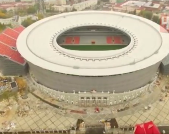 Video: Rusi su čudo - tribina van stadiona?!