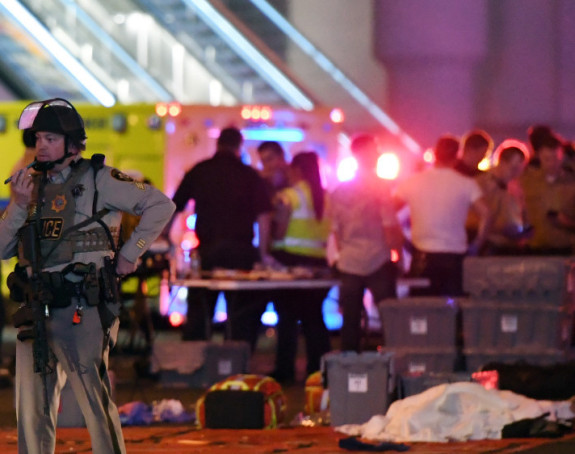 Las Vegas: Broj žrtava porastao na 59, u hotelu pronađen veliki arsenal oružja