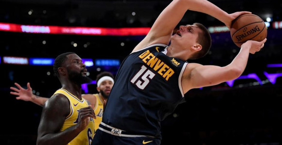 Video: Jokić - Lebron 2:0!