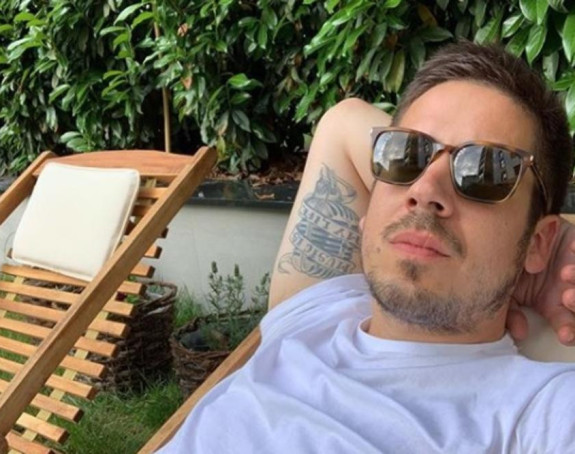 Nikola Rokvić na meti prevaranata,  dobija zabrinjavajuće  poruke! 