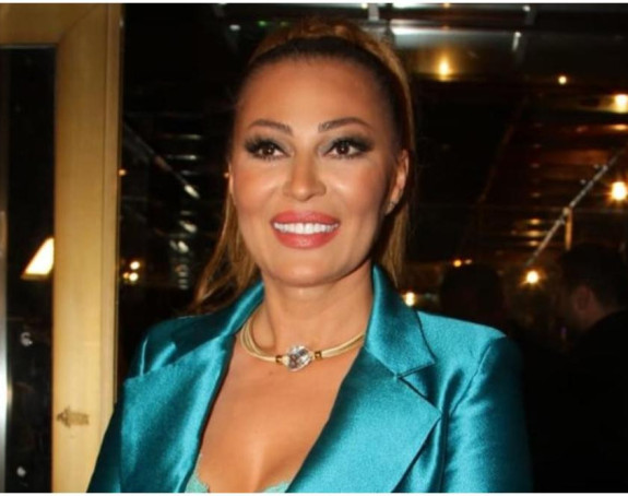 Ceca objavila golišavu fotku! Evo zašto muškarci i dan danas uzdišu za njom! (FOTO)