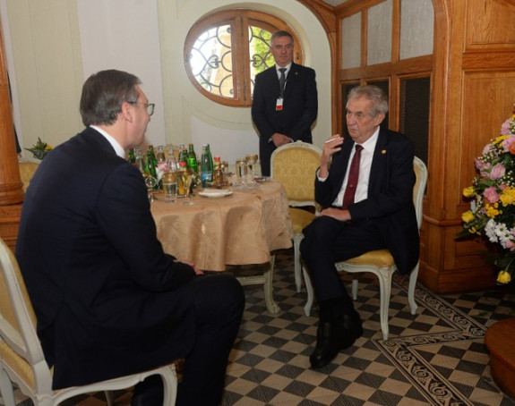 Zeman će tražiti da se povuče priznanje Kosova