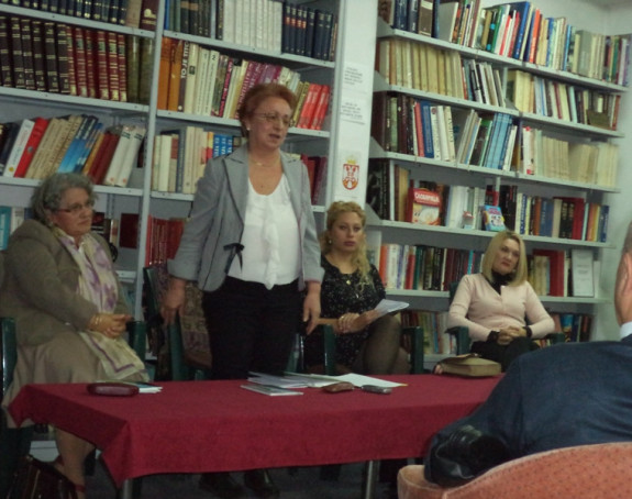 Čarobno veče četiri poetese