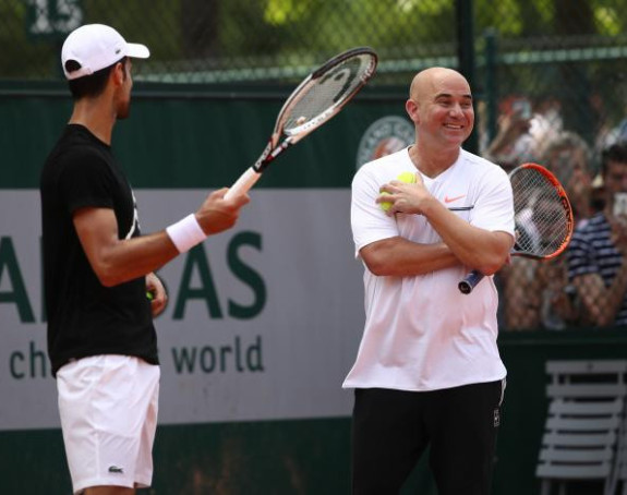 Agasi: Novak može da se vrati na vrh i bez mene!