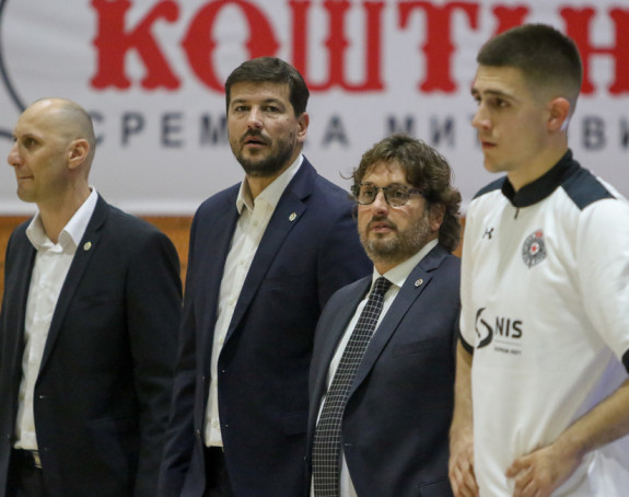 Trinkijeri: Sutra ulazimo u salu i bacamo ključ!