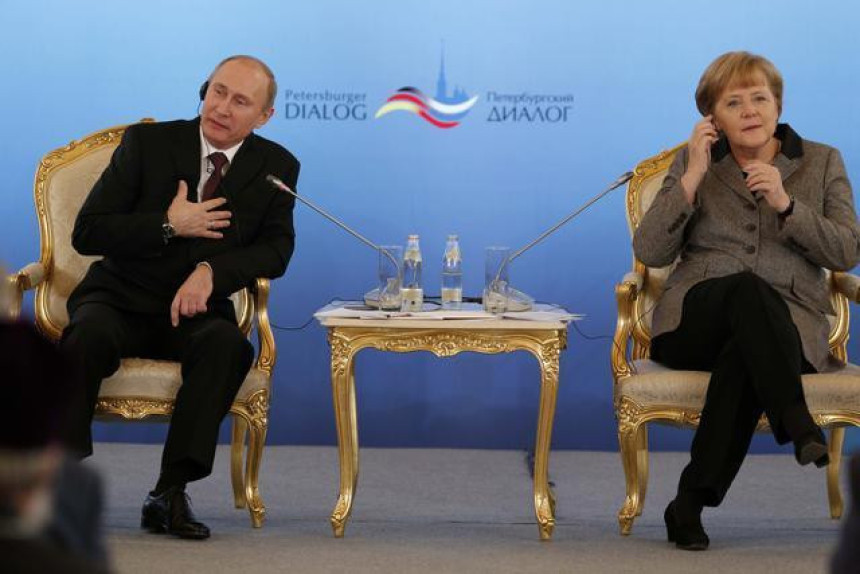 Путин и Меркел у врху свјетских мислилаца