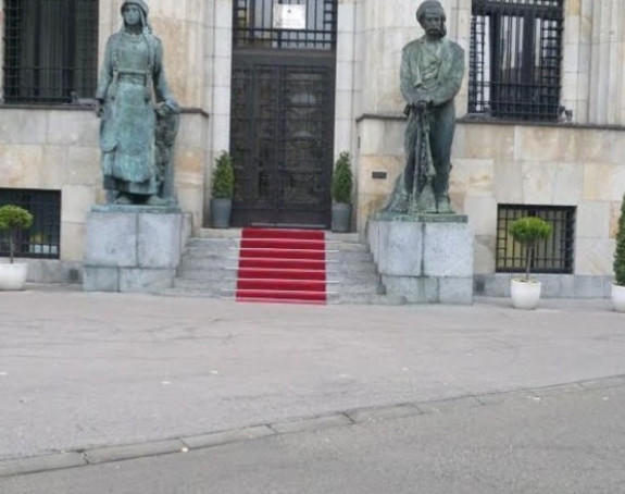 Građani nemaju pristup ustanovama