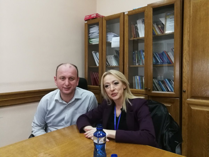 Pandurević obišla Milana Kneževića