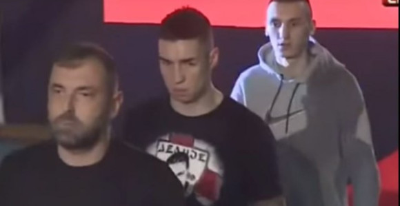 Bokser u Istanbulu nosio majicu sa likom Marka Ivkovića!