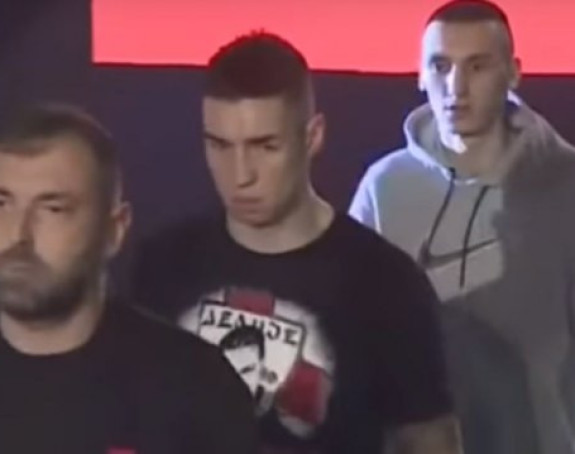 Bokser u Istanbulu nosio majicu sa likom Marka Ivkovića!