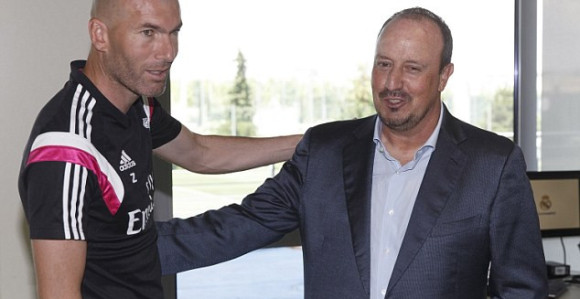 Benitez otpušten, Zidan je trener Reala!