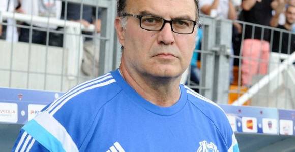 Marselo Bijelsa - jedini trener na svijetu koji traži manji ugovor od onog što mu se nudi!