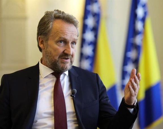 Izetbegović:Nikolić da dođe u Sarajevo ne u Banjaluku