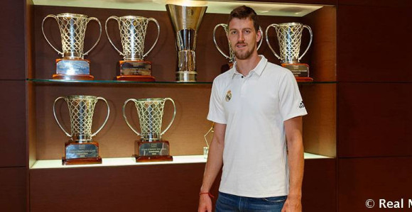 Intervju - Ognjen Kuzmić: Bježao od šljiva, stigao do Reala!