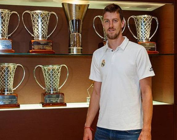 Intervju - Ognjen Kuzmić: Bježao od šljiva, stigao do Reala!