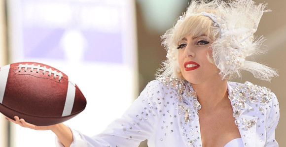 Lejdi Gaga nastupa na ovogodišnjem Super boulu