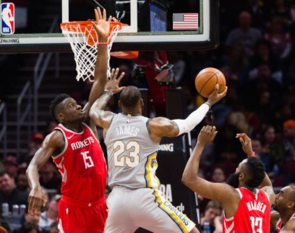 NBA: Rokitsi ponizili Kavalirse 32 razlike!