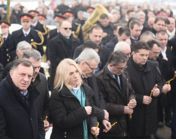 Hrvatska mora da prizna genocid