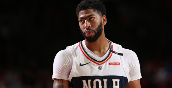 Dejvis bira između četiri kluba!