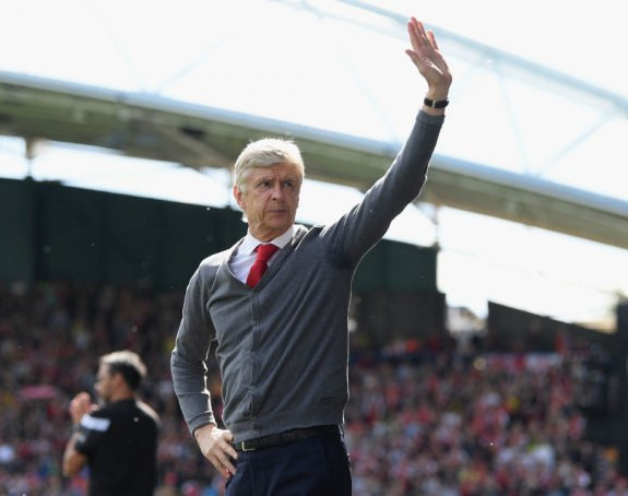 "Koja je bila poenta otpustiti Vengera?!"