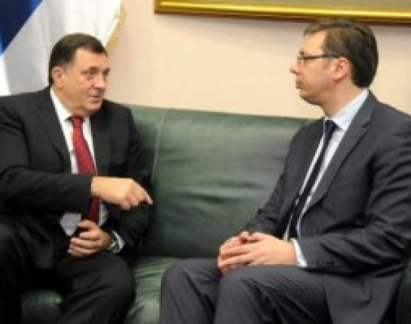 Mektić tvrdi: Pero Simić ruši Vučića
