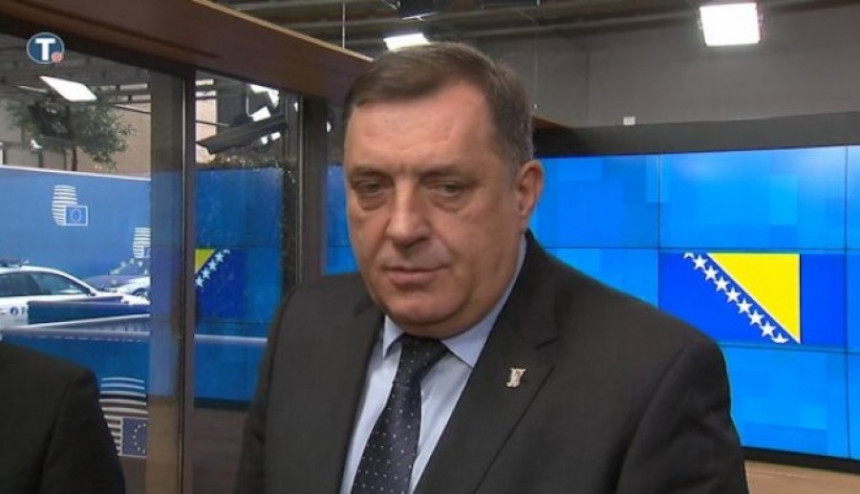 Dodik u Briselu uručuje odgovore 