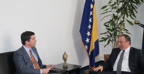 Црнадак се састао са Нелсоном